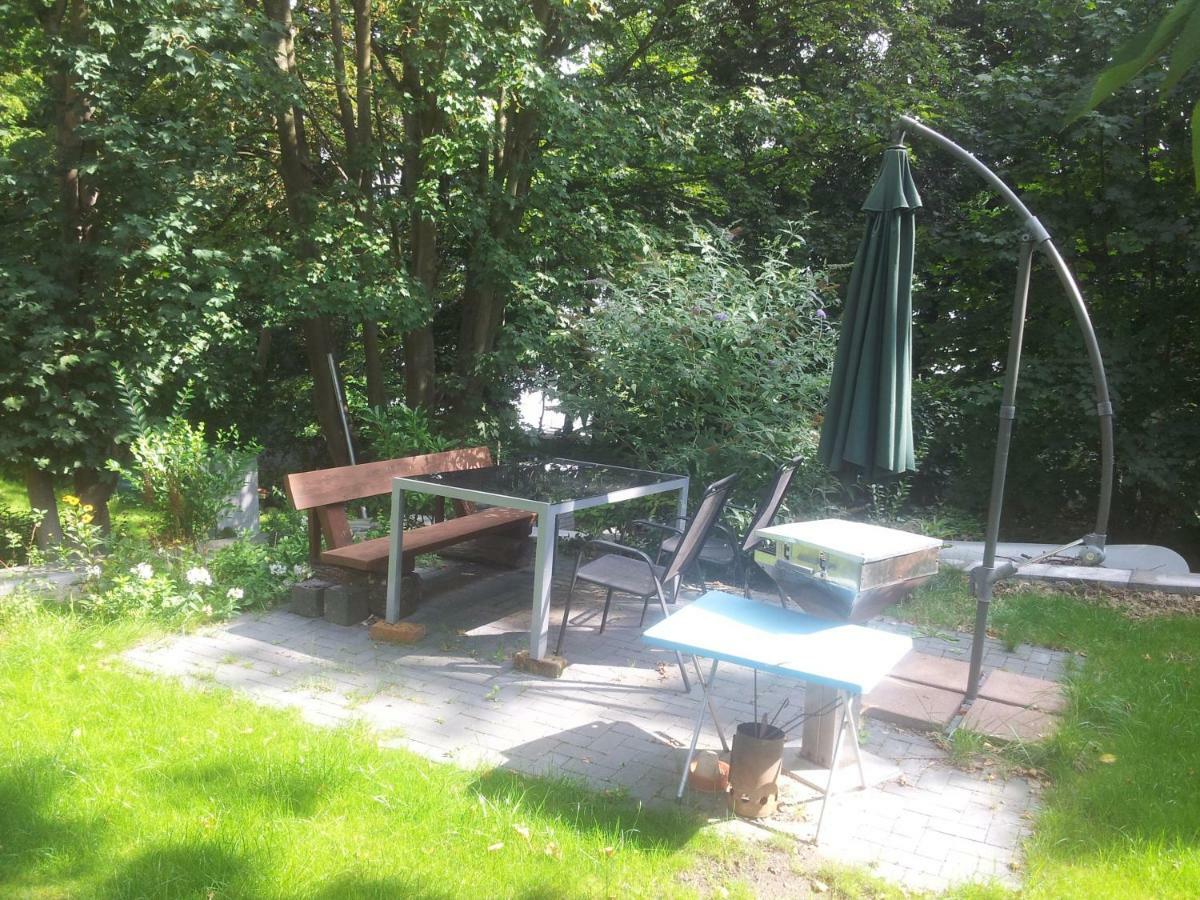 Fewo 2 Ferienwohnung Waren Mueritz - Haus Buchen Am Tiefwarensee - 2 Zi Exterior photo